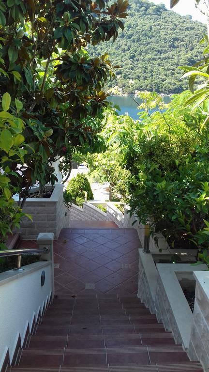 Apartments Livia Lastovo ภายนอก รูปภาพ